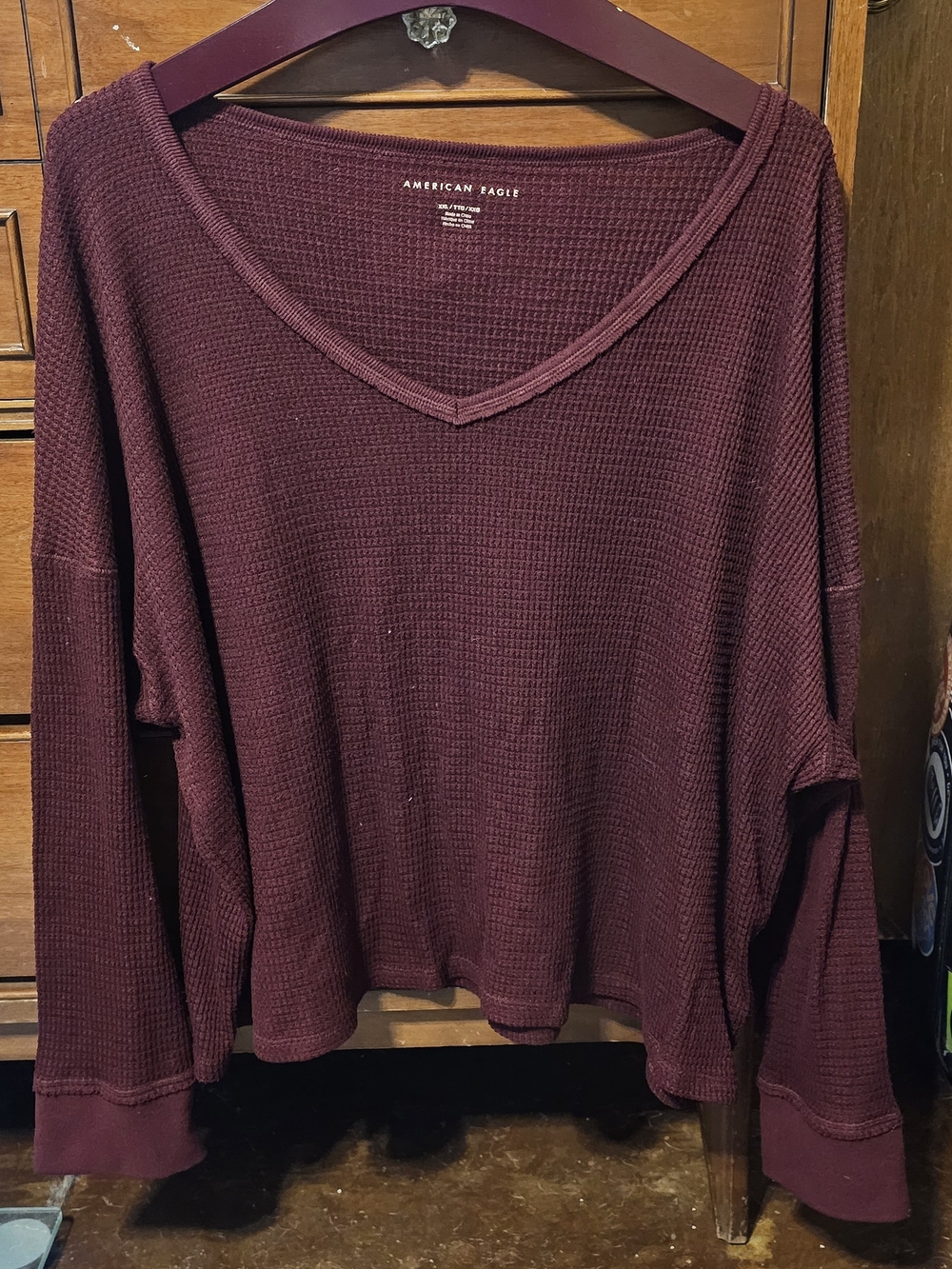 American Eagle Outfitters Maroon Waffle V-Neck Sweatshirt